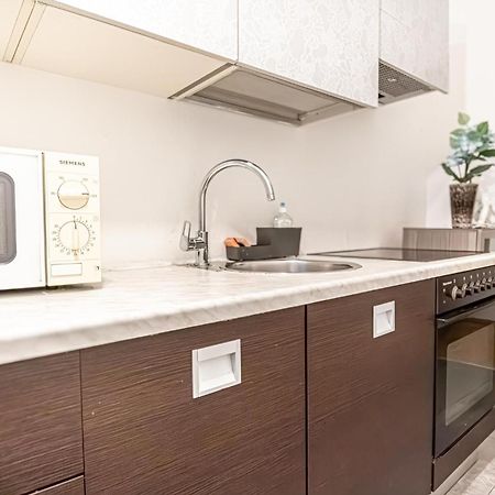 Central Belvedere 3Br Shared Apartment - 12 Min From City Center Wien Exteriör bild