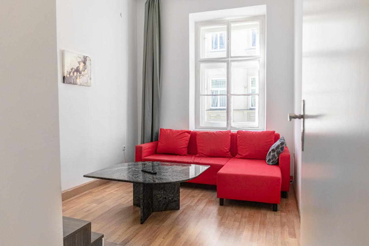 Central Belvedere 3Br Shared Apartment - 12 Min From City Center Wien Exteriör bild